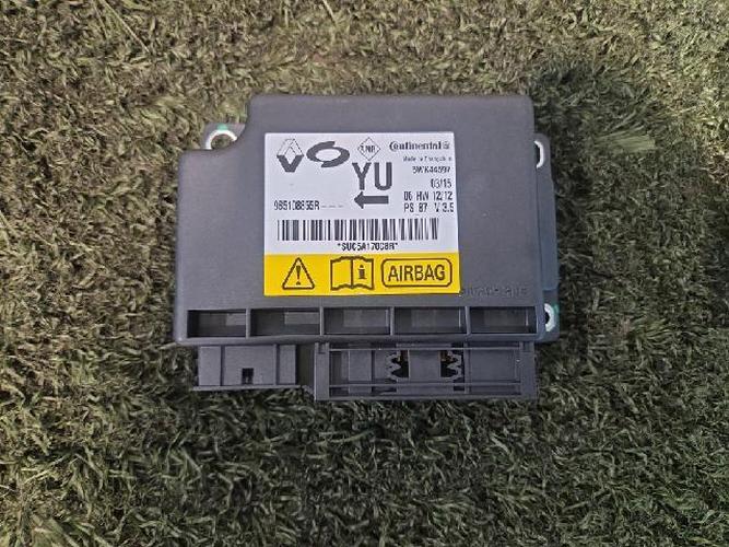 Renault SM5 2015 Module 985108855R