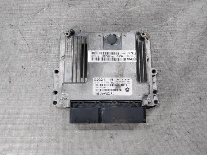 Chrysler 300 2013 ECU 281018384