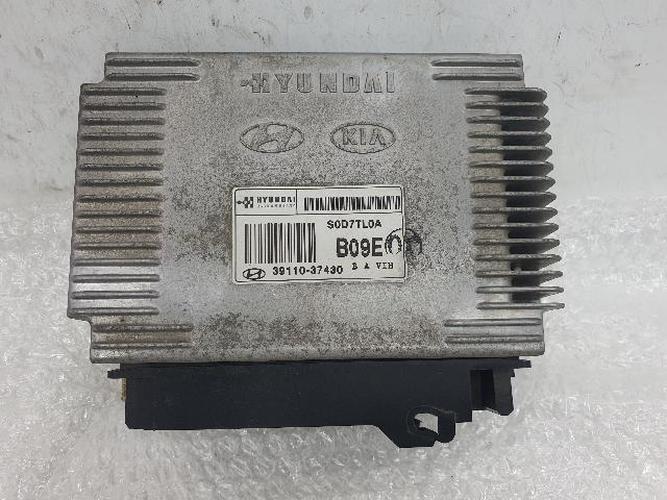 Hyundai Santa Fe 2000 ECU 39110-37430