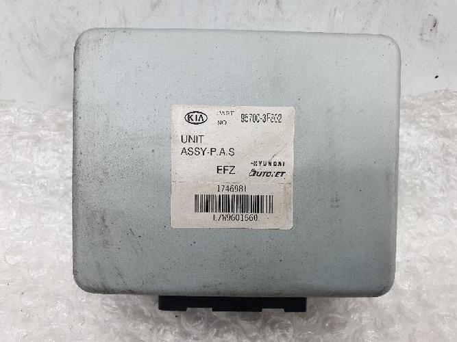 Kia Opirus 2010 Module 95700-3F802
