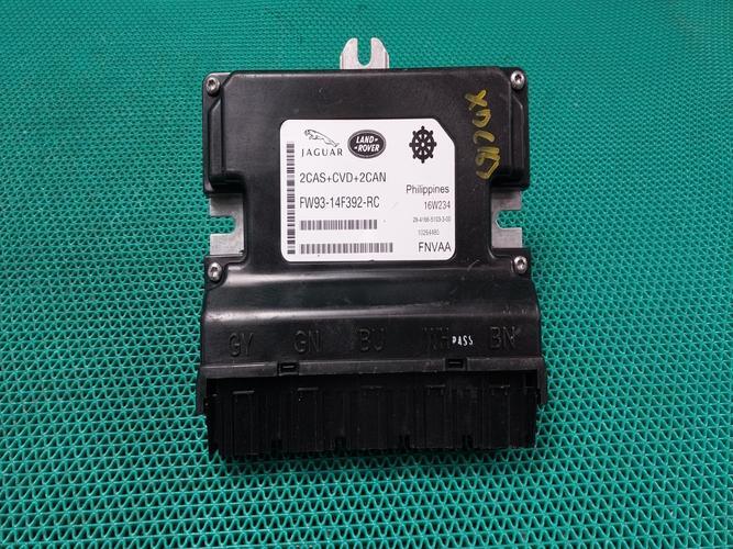 Jaguar XJ 2016 Module FW9314F392RC