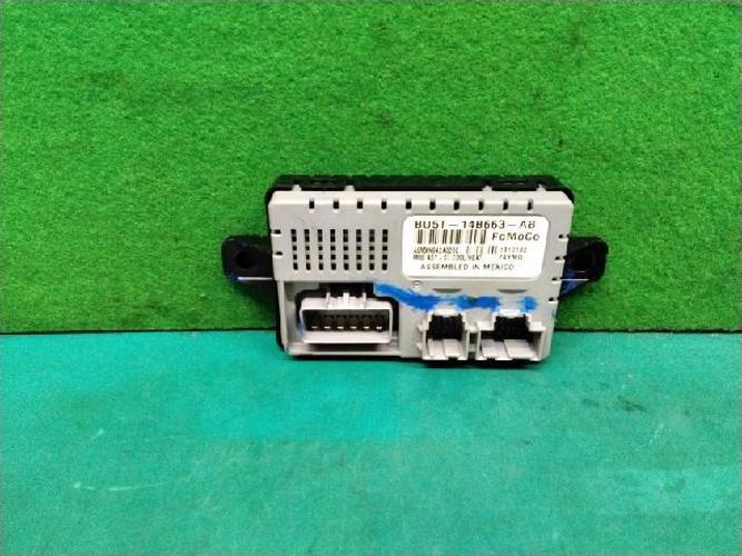 Ford MKS 2014 Module BU5T-14B663-AB