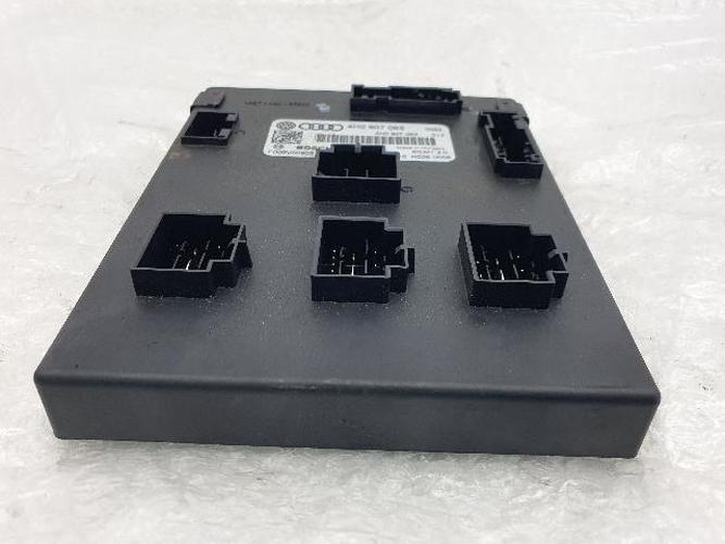 Audi A8 2011 ETACS/BCM 4H0907063
