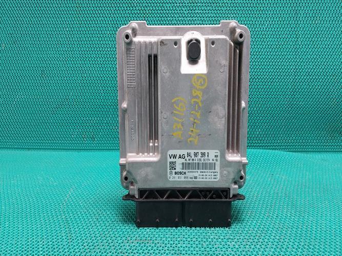 Audi A3 2016 ECU 04L907309R