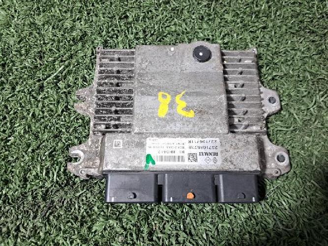 Renault SM6 2016 ECU 237108573R