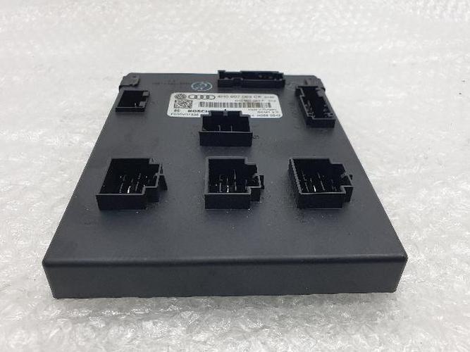Audi A6 2014 ETACS/BCM 4H0 907 063 CF