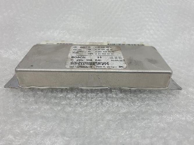 Mercedes-Benz CLS-Class 2005 Module A211 540 64 45