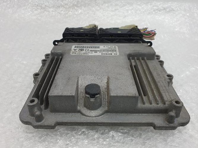 Peugeot 3008 2018 ECU 9822917680