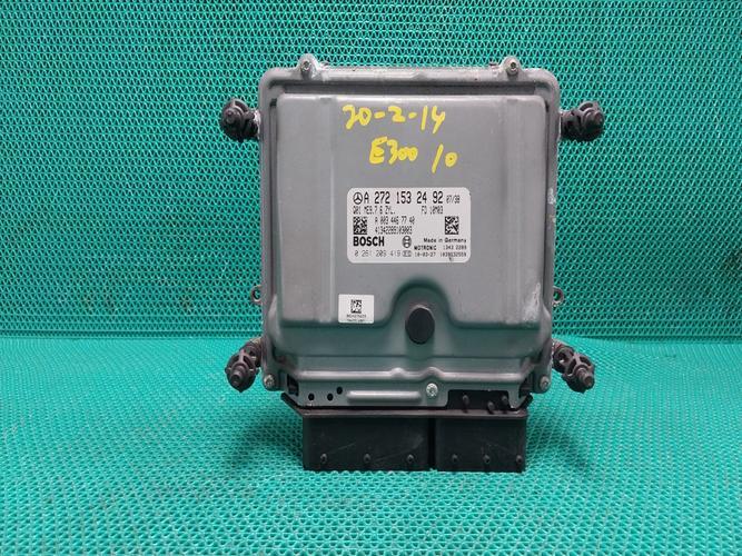 Mercedes-Benz E-Class 2010 ECU A2721532492